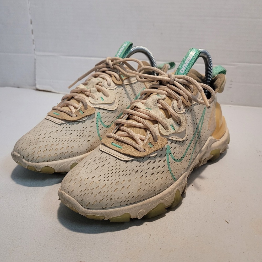 Nike Women's React Vision CI7523-201 Ivory Running Sneakers Size 7.5 - Picture 3 of 14